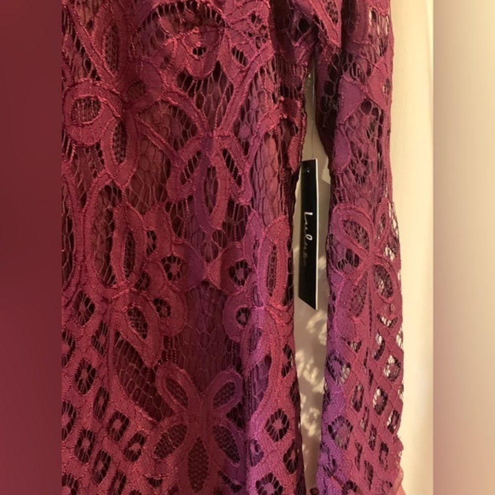Lulus Womens Love And Joy Shift Dress Burgundy Floral Lace Keyhole Lined M New - Picture 2 of 4